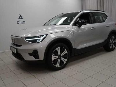 Silver Begagnad 2022 Volvo XC40 Plus SUV | 354 900 kr