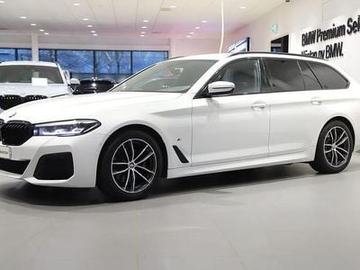 Vit Begagnad 2021 BMW 520 M Sport Kombi | 389 000 kr (Lite dyr)