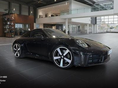 Begagnad Porsche 911 Carrera 394 HK (289 kW) 2024 Svart