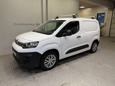 Vit Begagnad 2021 Citroën Berlingo Minibuss | 169 000 kr (Lite dyr)