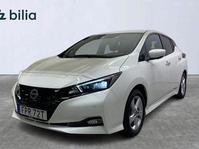Vit Begagnad 2023 Nissan Leaf N-Connecta Halvkombi | 189 900 kr (Marknadspris)