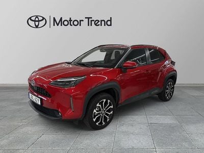 Röd Ny 2025 Toyota Yaris Hybrid | 329 900 kr