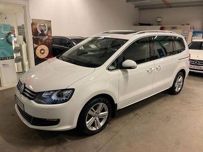 begagnad VW Sharan 2.0 TDI Premium/7sit/Pano/GPS/Värm/Krok/1Ä