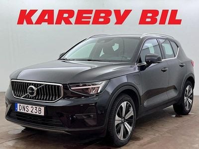 Svart Begagnad 2022 Volvo XC40 Plus SUV | 339 900 kr (Marknadspris)