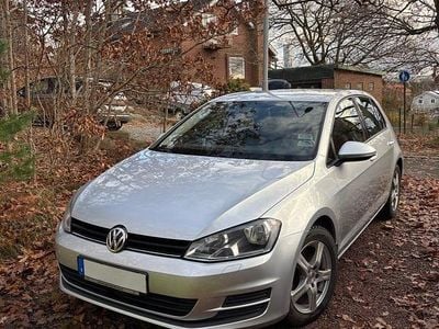 Begagnad 2014 VW Golf VII Halvkombi | 110 000 kr (Marknadspris)