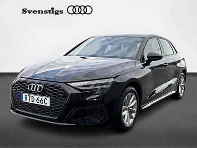 Brilliantsvart Begagnad 2023 Audi A3 Proline | 264 900 kr (Marknadspris)