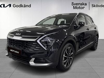 Svart Begagnad 2023 Kia Sportage Advance SUV | 389 200 kr (Marknadspris)