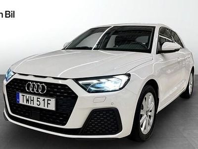 Vit Begagnad 2023 Audi A1 Sportback Proline Halvkombi | 219 000 kr (Marknadspris)