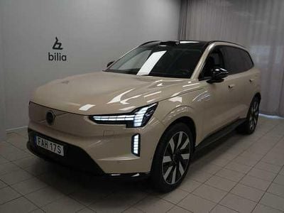 Ljusbrun Begagnad 2024 Volvo EX90 Performance SUV | 869 900 kr (Bra pris)
