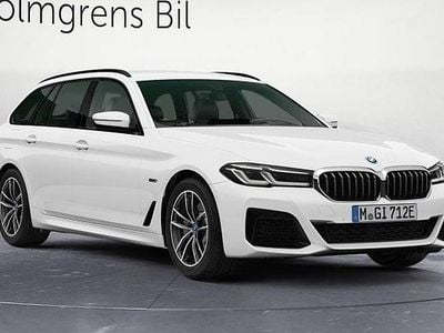 Vit Begagnad 2022 BMW 530 M Sport Kombi | 349 800 kr