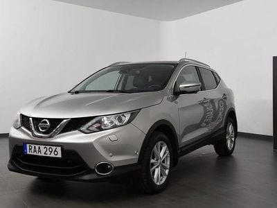 Silver Begagnad 2015 Nissan Qashqai Tekna SUV | 134 800 kr (Dyr)