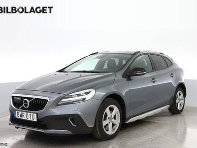 Grå Begagnad 2019 Volvo V40 CC Pro Kombi | 209 800 kr (Marknadspris)