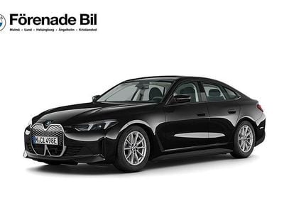 Svart Begagnad 2024 BMW i4 Shadowline Sedan | 599 900 kr