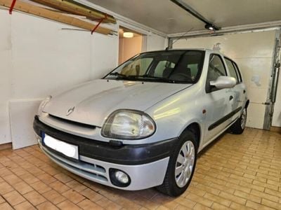 Renault Clio II