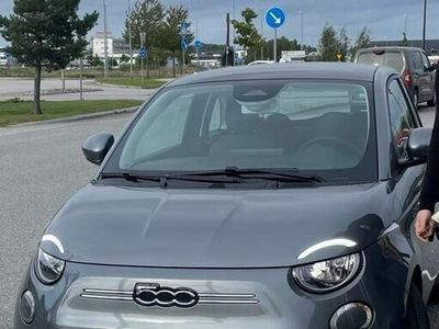 begagnad Fiat 500e - Privatleasing (3279kr/mån & 2000mil/år!)