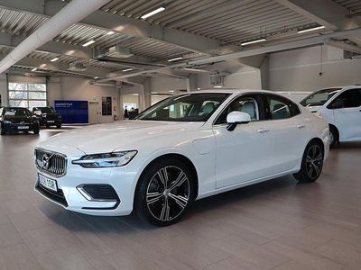 Begagnad Volvo S60 Inscription 392 HK (288 kW) 2020 Vit Sedan