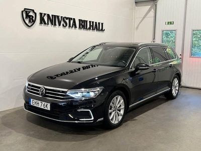 Svart Begagnad 2022 VW Passat Executive Kombi | 277 900 kr (Marknadspris)