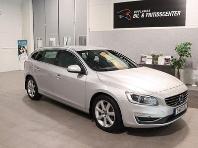 Begagnad Volvo V60 Summum 190 HK (139 kW) 2016 Silver (silver metallic) Kombi