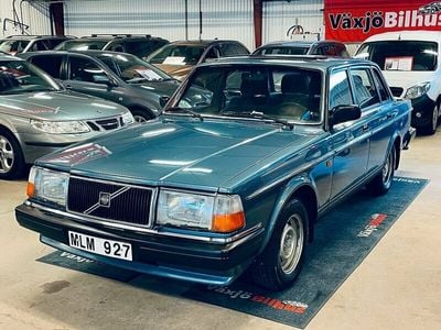 begagnad Volvo 244 2.3 Automat 112hk