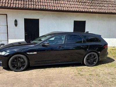 Begagnad Jaguar XF Sportbrake 180 HK (132 kW) 2019 Svart Kombi
