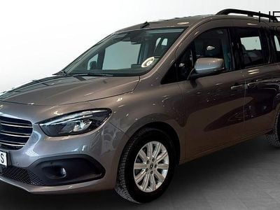 Begagnad Mercedes T180 116 HK (85 kW) 2024 Grå Minibuss