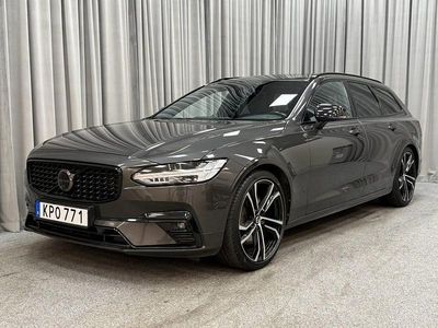 Grå Begagnad 2020 Volvo V90 R-Design Pro Kombi | 339 900 kr (Marknadspris)