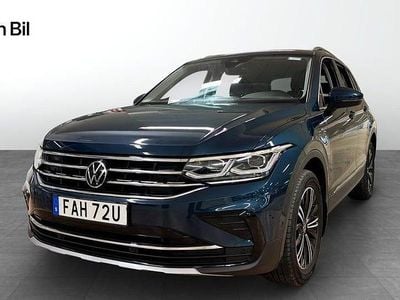 Begagnad VW Tiguan Elegance 245 HK (180 kW) 2022 Blå SUV