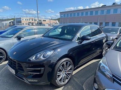 Begagnad 2014 Porsche Macan Turbo SUV | 349 900 kr (Marknadspris)