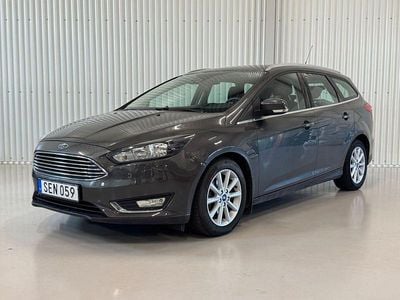 Begagnad Ford Focus Titanium 101 HK (74 kW) 2016 Grå Kombi