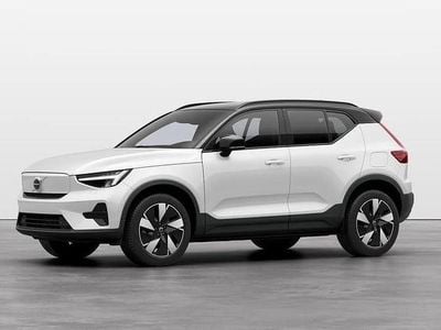 Vit Begagnad 2024 Volvo XC40 Core SUV | 449 800 kr (Marknadspris)