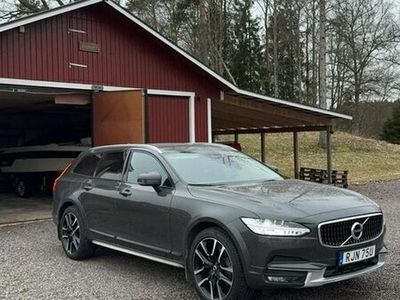 Volvo V90 CC