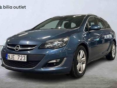 Begagnad Opel Astra 2013 Blå Kombi