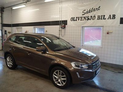 Brun Begagnad 2017 Volvo XC60 Momentum SUV | 219 000 kr (Marknadspris)