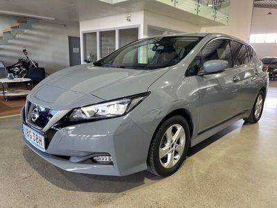 begagnad Nissan Leaf 40 kWh N-connecta (360, Navi, LED, Värmare)