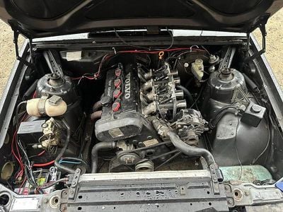 Begagnad 1990 Volvo 740 Sedan | 45 000 kr