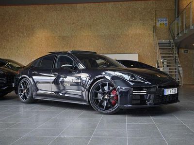Porsche Panamera 4S
