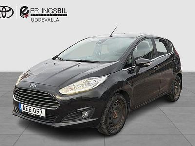 Svart Begagnad 2014 Ford Fiesta Titanium Halvkombi | 99 000 kr (Marknadspris)