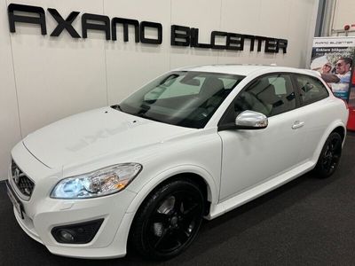 begagnad Volvo C30 2.0 Momentum R-Design 13300mil Nyservad 1298kr/mån