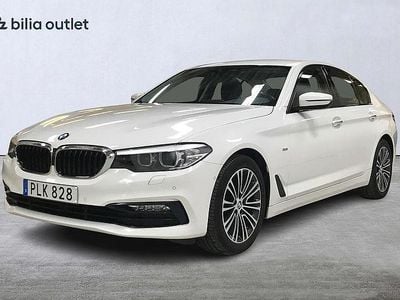 Vit Begagnad 2017 BMW 520 Sport Line Sedan | 249 900 kr (Marknadspris)