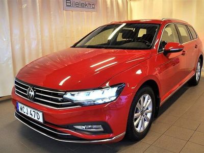 Röd Begagnad 2023 VW Passat GT Kombi | 309 000 kr (Marknadspris)