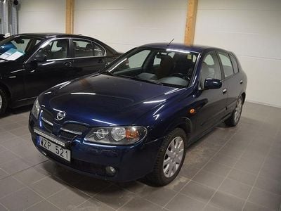 Blå Begagnad 2005 Nissan Almera Halvkombi | 39 000 kr (Marknadspris)