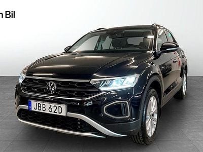 Svart Begagnad 2024 VW T-Roc Life SUV | 299 900 kr (Lite dyr)