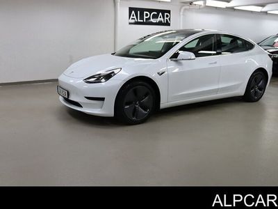 begagnad Tesla Model 3 STANDARD RANGE S VINTERHJUL 2020, Halvkombi