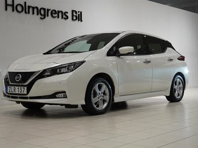 Vit Begagnad 2021 Nissan Leaf N-Connecta Halvkombi | 169 900 kr (Superpris)