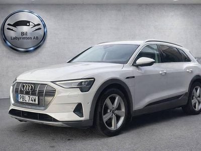 Begagnad Audi e-tron 300 kW (408 HK) 2020 Vit SUV