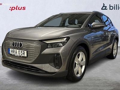 Grå Begagnad 2022 Audi Q4 e-tron Proline SUV | 374 900 kr (Marknadspris)