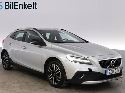 Silver Begagnad 2019 Volvo V40 CC Kombi | 209 900 kr (Marknadspris)