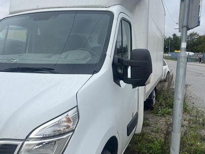 Nissan NV400