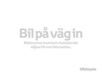 Blå Begagnad 2015 Toyota Auris Hybrid Active Halvkombi | 164 900 kr (Marknadspris)