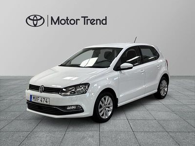 Vit Begagnad 2016 VW Polo Halvkombi | 99 900 kr (Marknadspris)